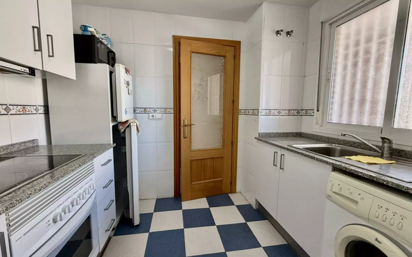 1-bedroom Penthouse In Villajoyosa, Spain (107 M²)