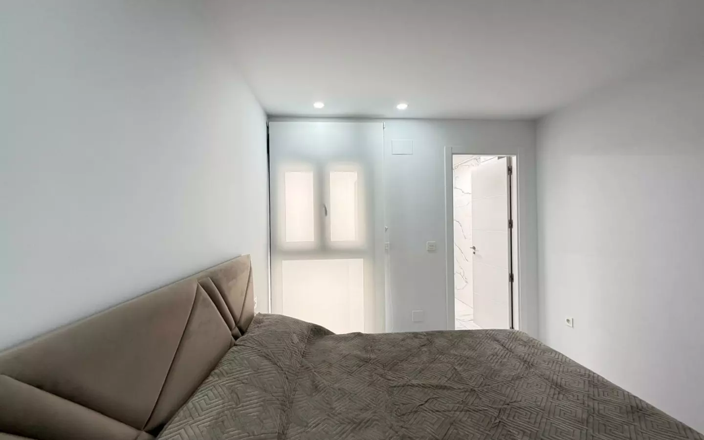 2-bedroom Apartment In Torrevieja, Spain (105 M²)