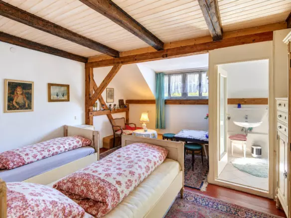 5-bedroom Property In Tepla, Czechia (250 M²)