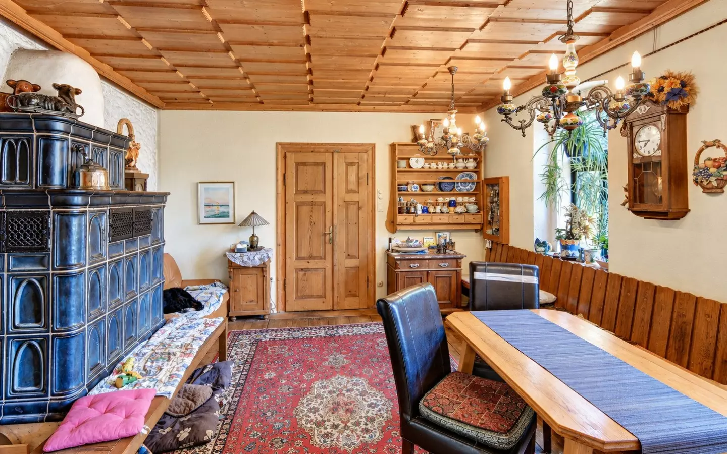 5-bedroom Property In Tepla, Czechia (250 M²)