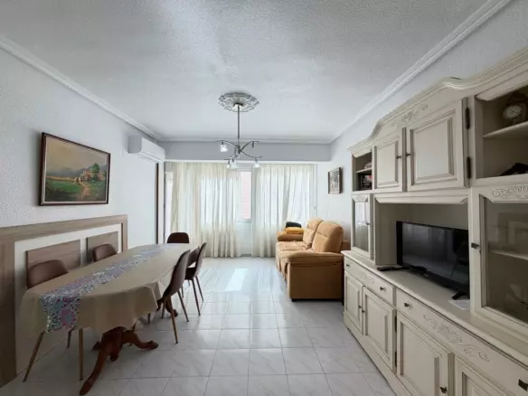 3-bedroom Apartment In Torrevieja, Spain (81 M²)