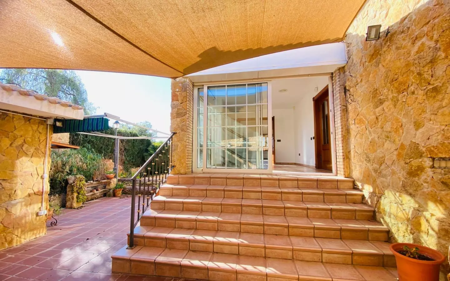 2-bedroom Villa In Orihuela Costa, Spain (315 M²)