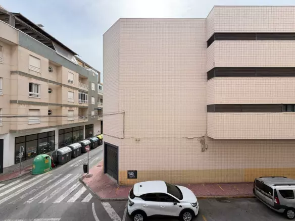 3-bedroom Apartment In Torrevieja, Spain (81 M²)