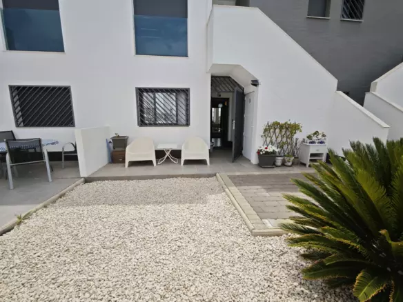 2-bedroom Apartment In Orihuela Costa, Spain (73 M²)