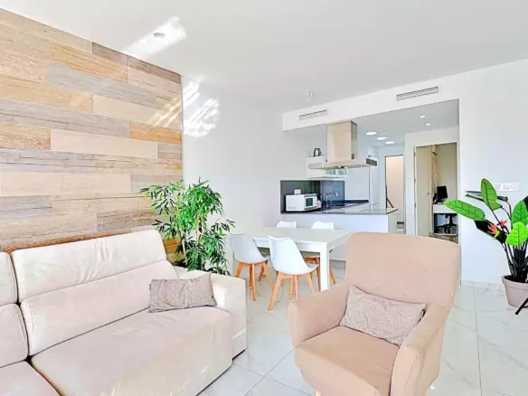 3-bedroom Town House In Torrevieja, Spain (113 M²)