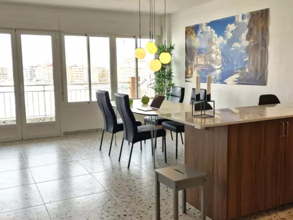 2-bedroom Apartment In Torrevieja, Spain (88 M²)