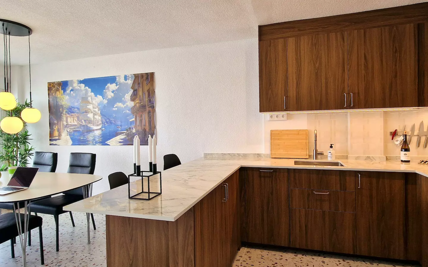 2-bedroom Apartment In Torrevieja, Spain (88 M²)