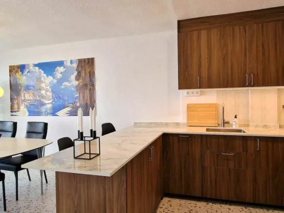 2-bedroom Apartment In Torrevieja, Spain (88 M²)