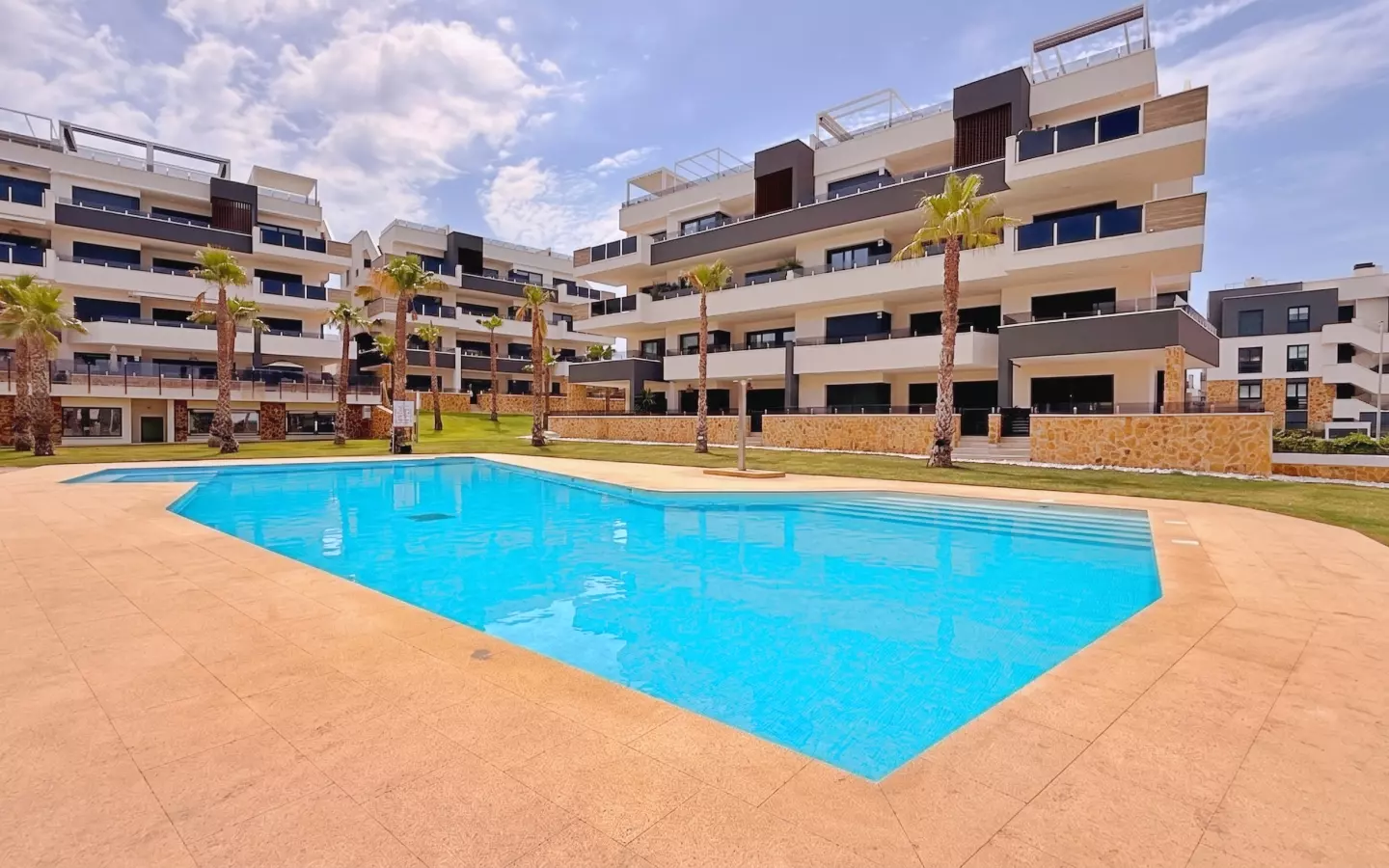 2-bedroom Apartment In Orihuela, Spain (83 M²)