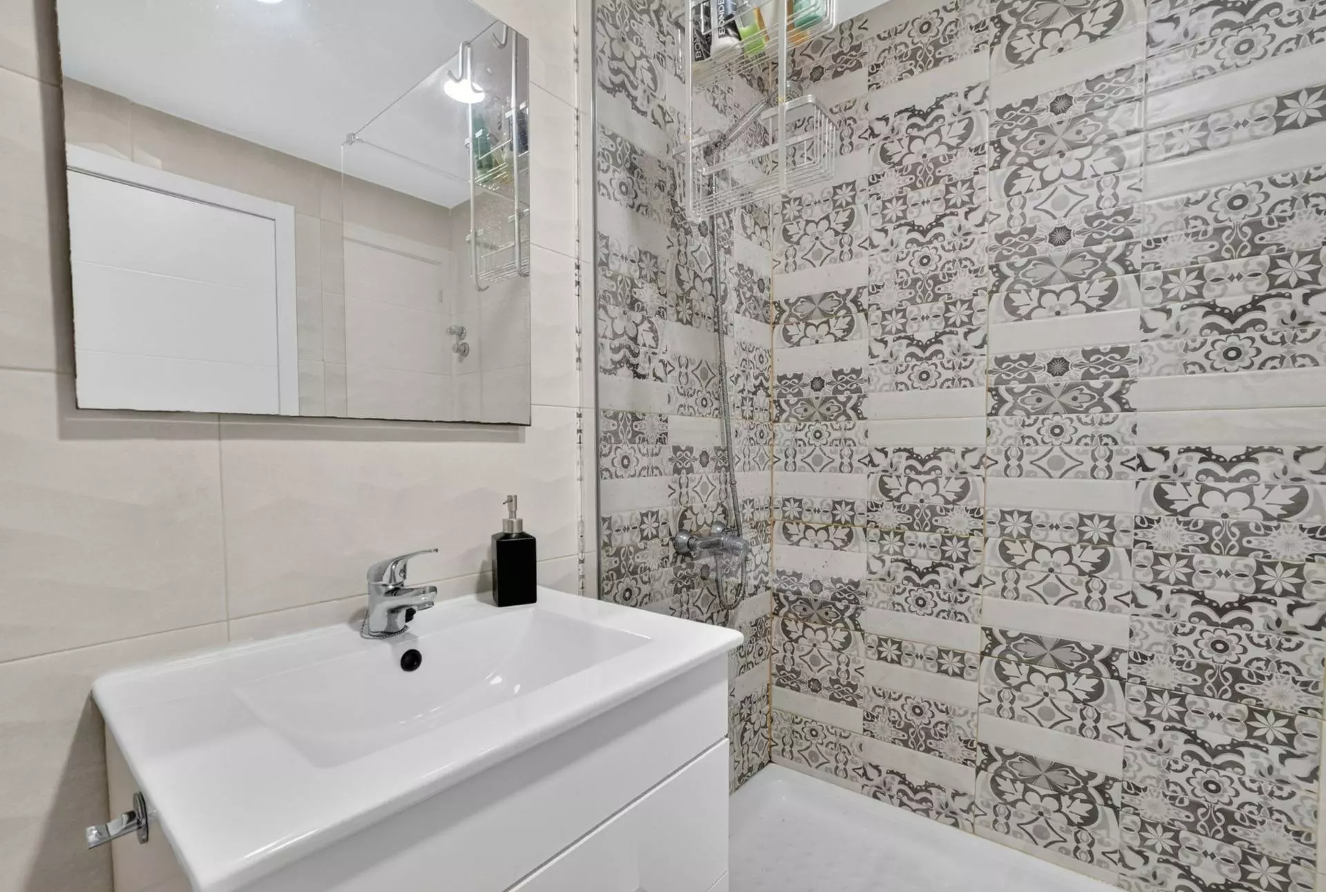 3-bedroom Apartment In Torrevieja, Spain (117 M²)