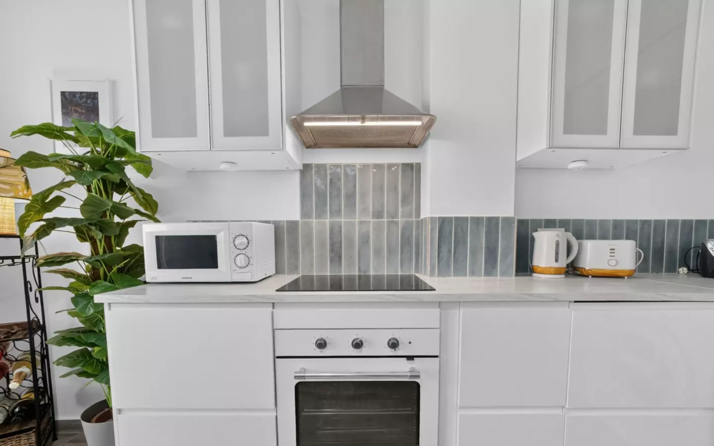 3-bedroom Apartment In Torrevieja, Spain (117 M²)