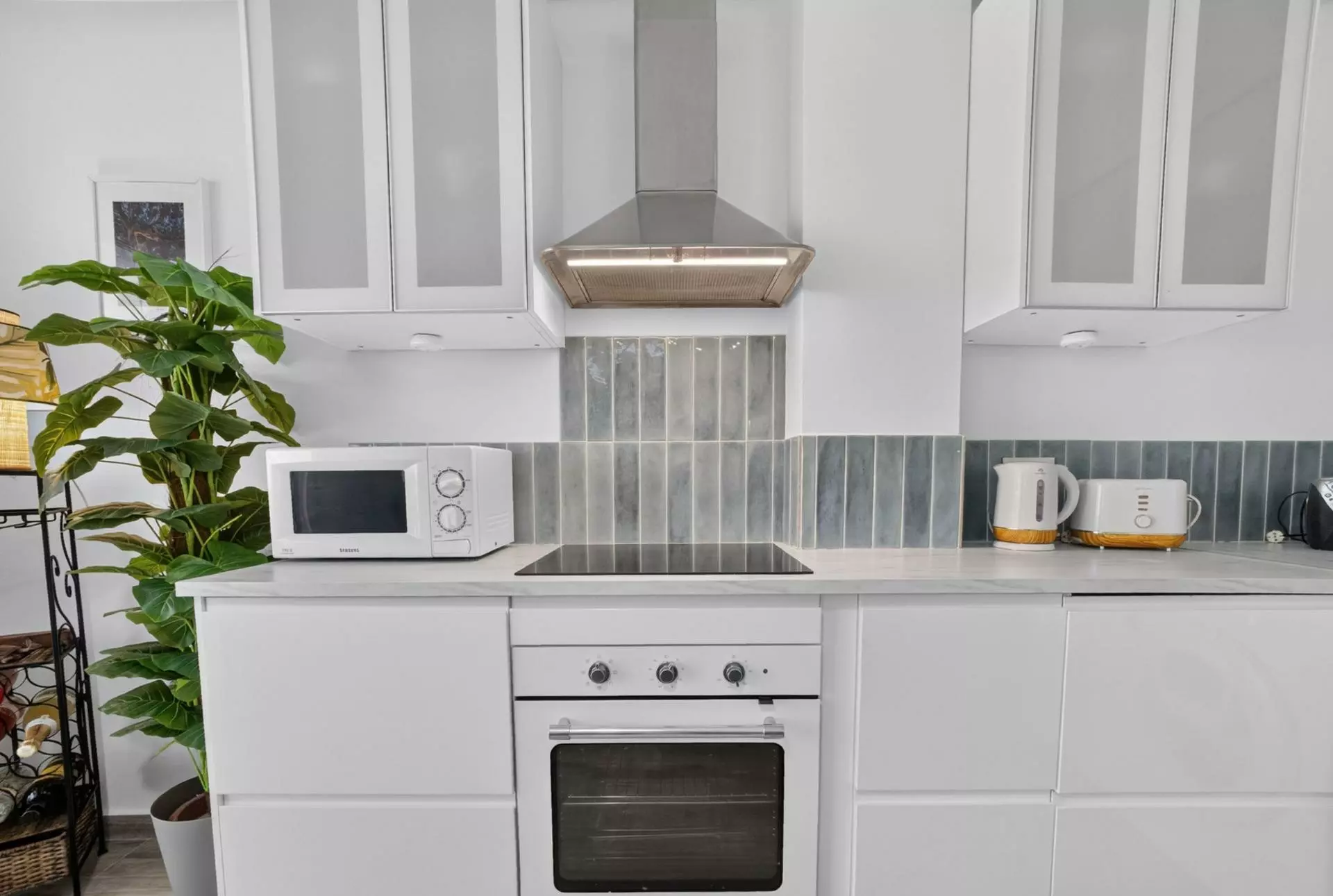 3-bedroom Apartment In Torrevieja, Spain (117 M²)