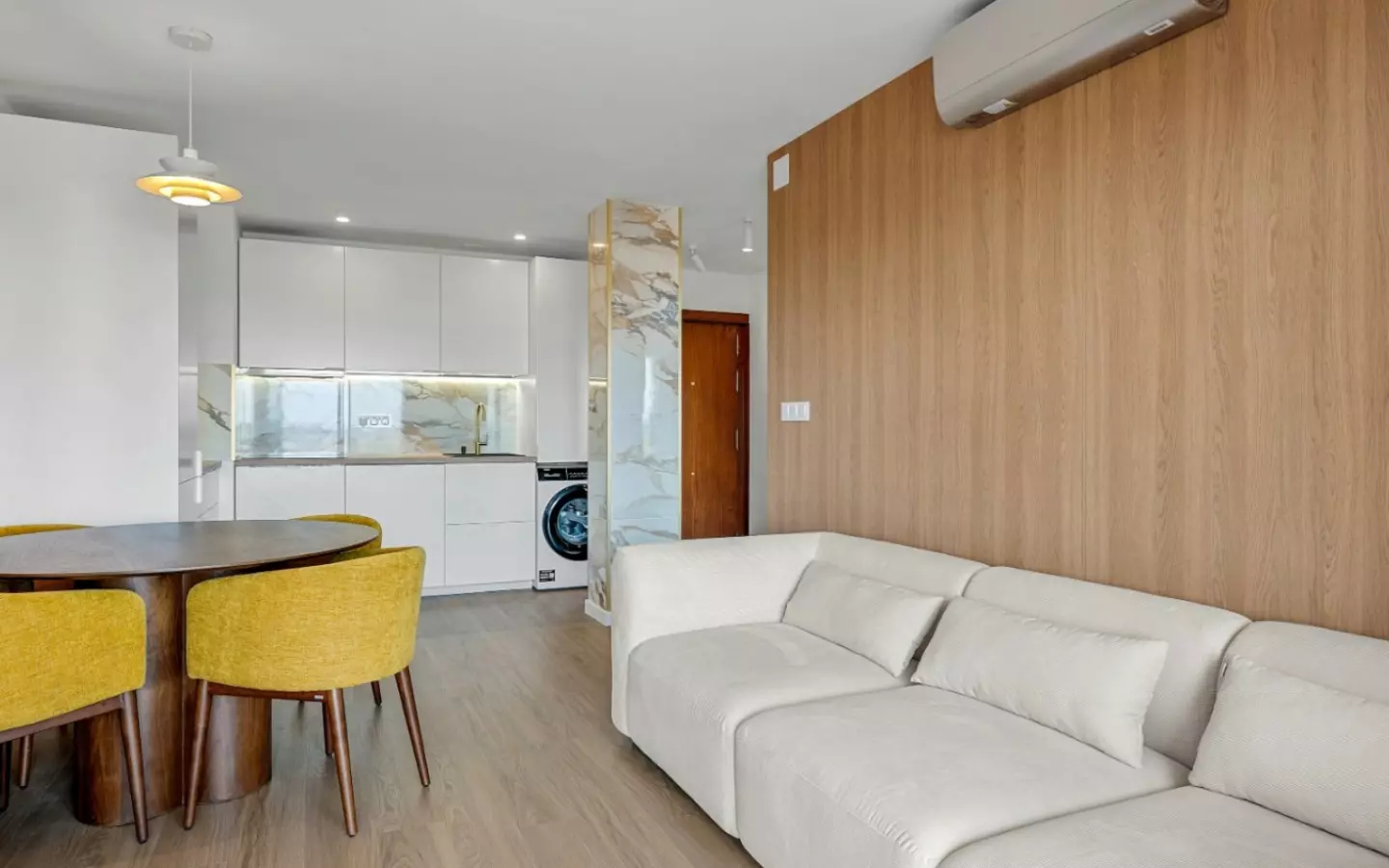 2-bedroom Apartment In Orihuela Costa, Spain (61 M²)