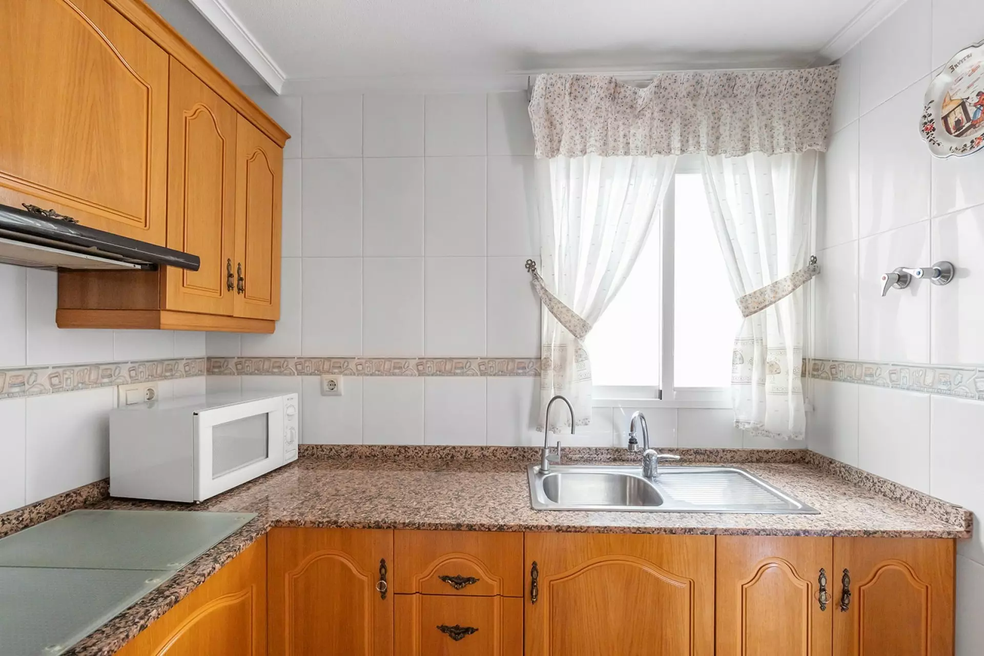 781314_xl-551698 2-bedroom Apartment In Torrevieja, Spain (77 M²)