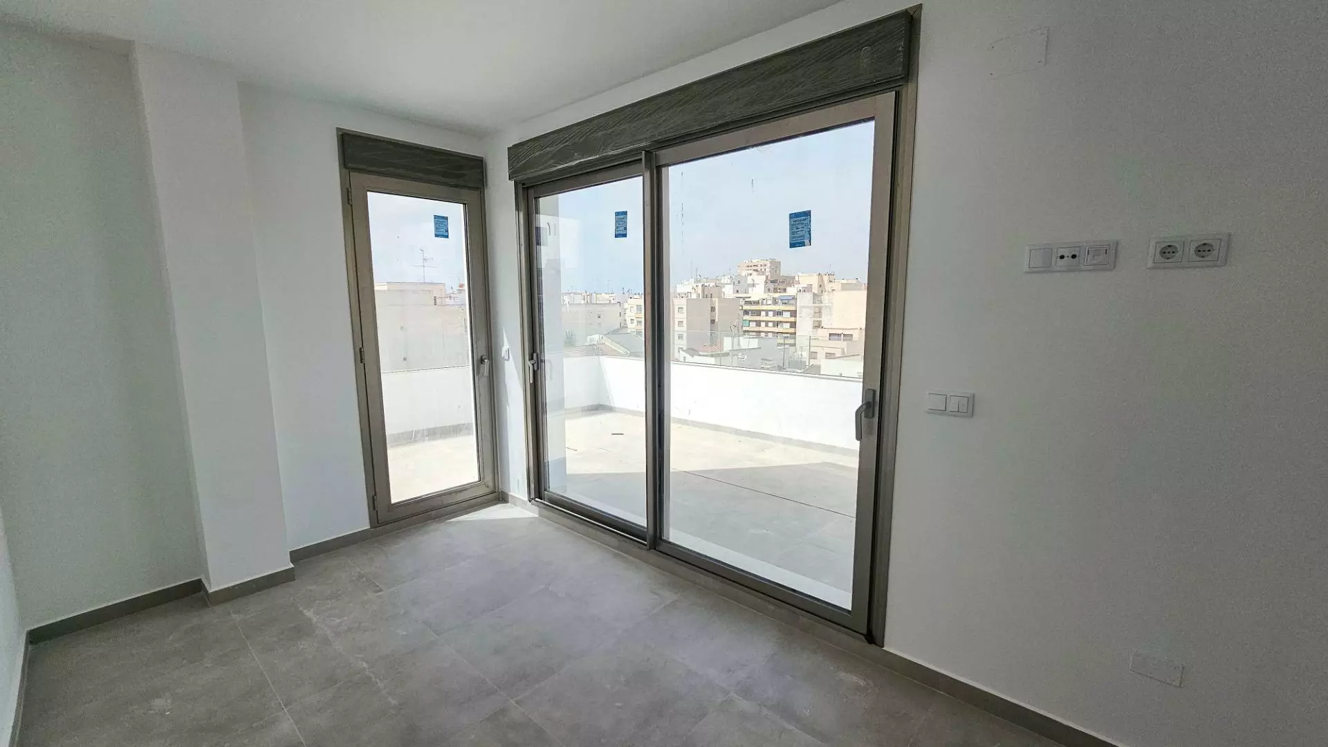 3-bedroom Penthouse In Torrevieja, Spain (162 M²)