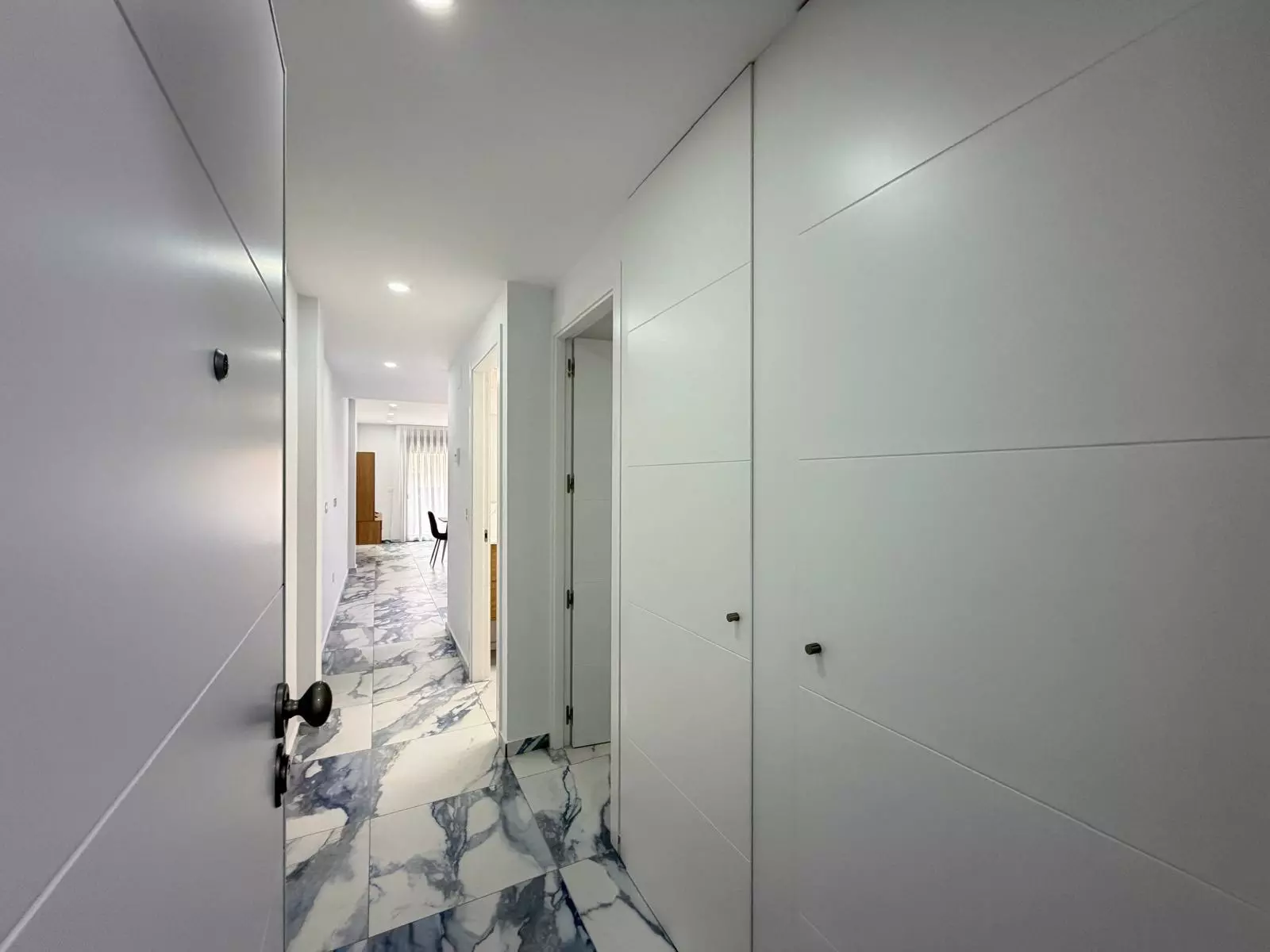 3-bedroom Apartment In Torrevieja, Spain (113 M²)