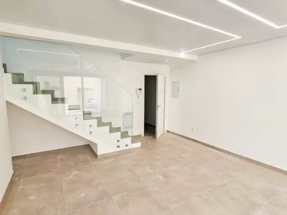 3-bedroom Penthouse In Torrevieja, Spain (162 M²)