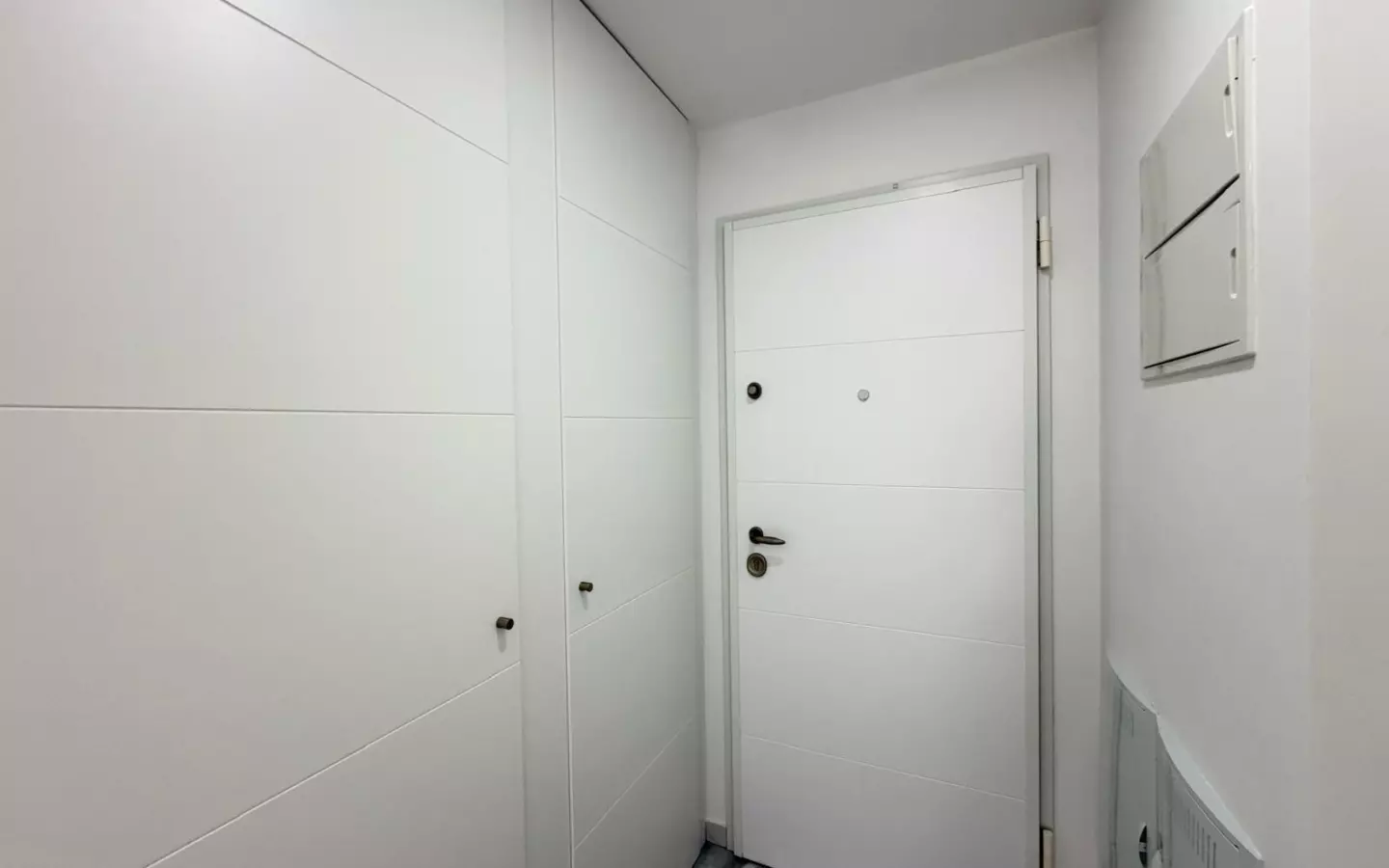 3-bedroom Apartment In Torrevieja, Spain (113 M²)