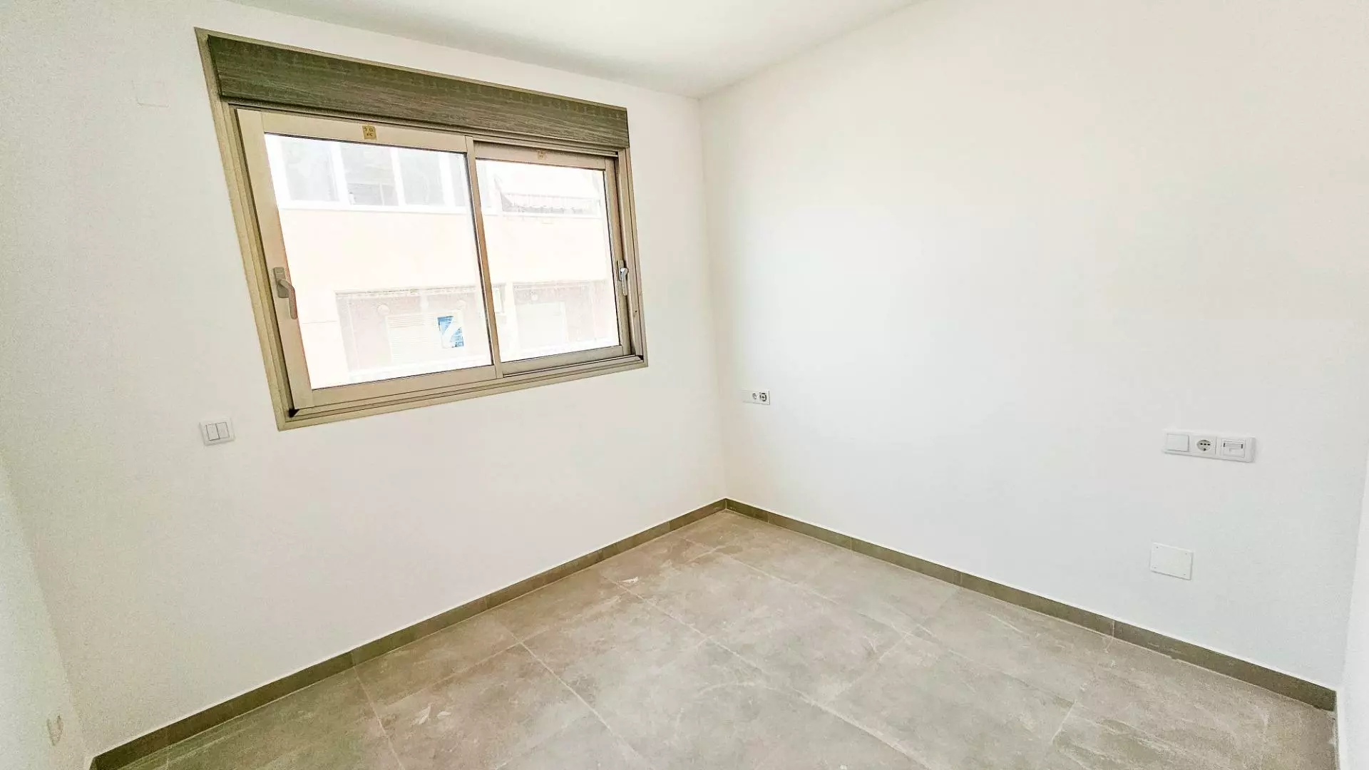 3-bedroom Penthouse In Torrevieja, Spain (162 M²)