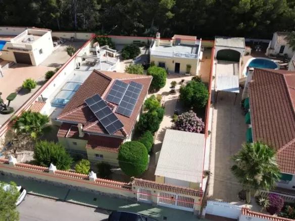 4-bedroom Villa In Orihuela, Spain (161 M²)