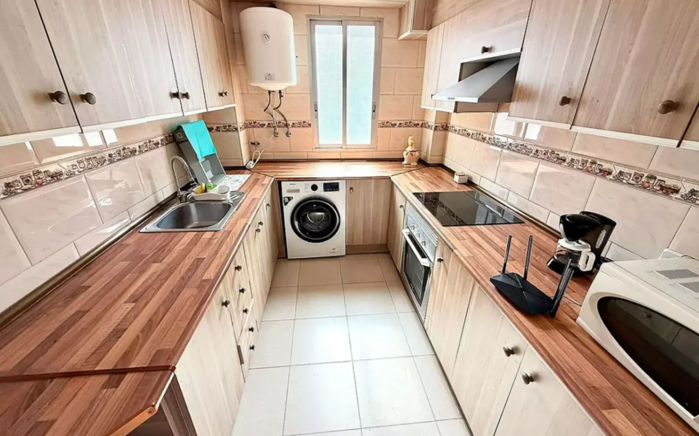 3-bedroom Flat In Valencia (90 M²)