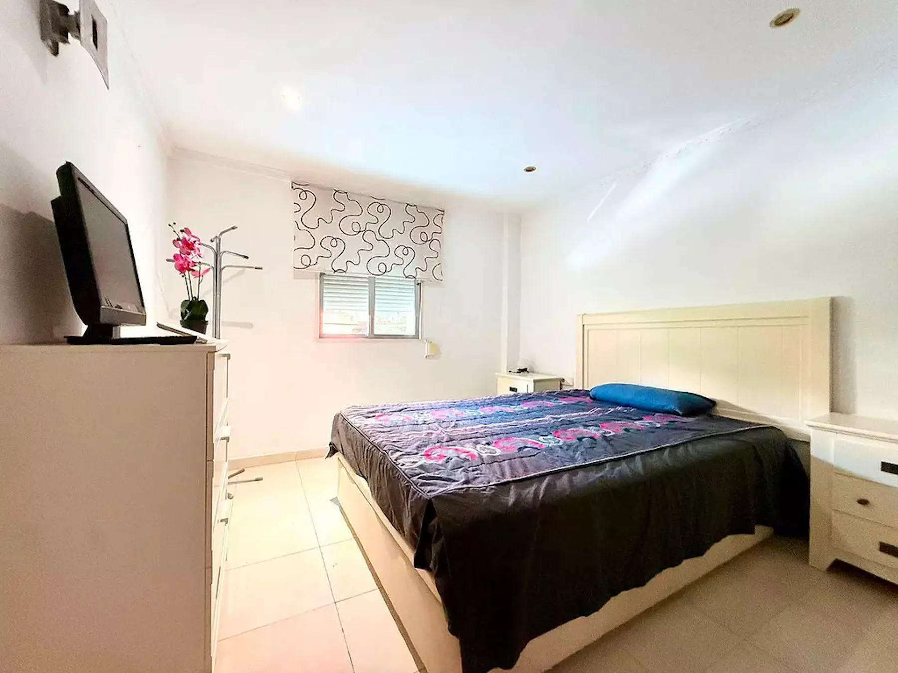 3-bedroom Flat In Valencia (90 M²)