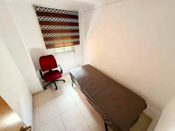 3-bedroom Flat In Valencia (90 M²)