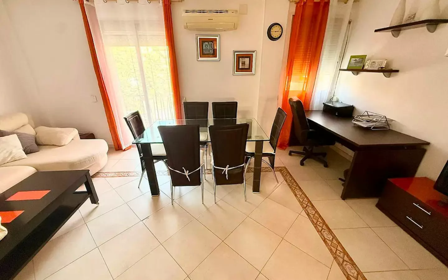 3-bedroom Flat In Valencia (90 M²)
