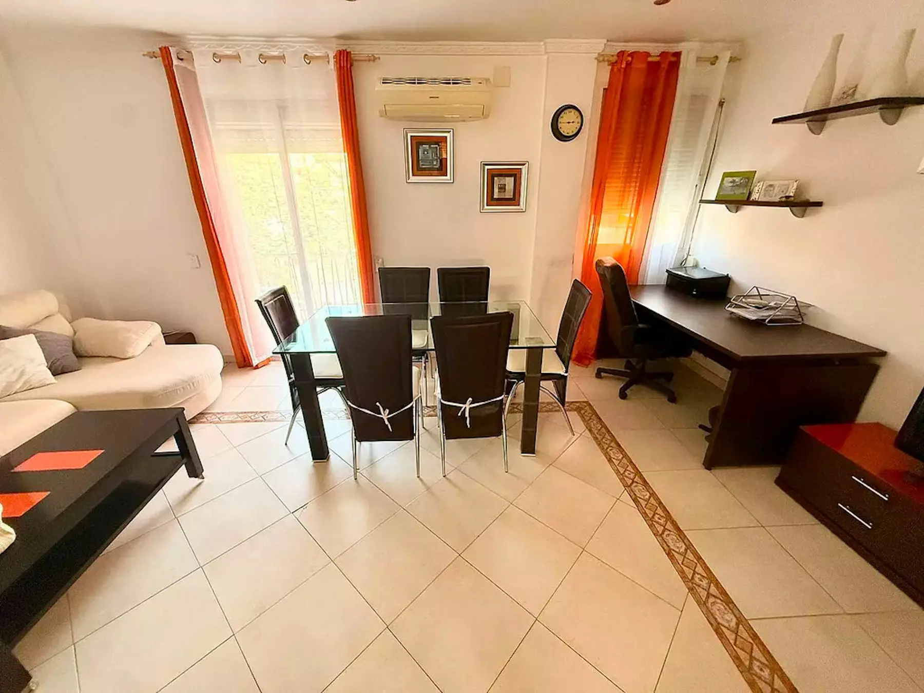 3-bedroom Flat In Valencia (90 M²)