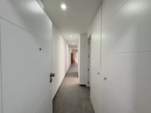 3-bedroom Apartment In Torrevieja, Spain (113 M²)
