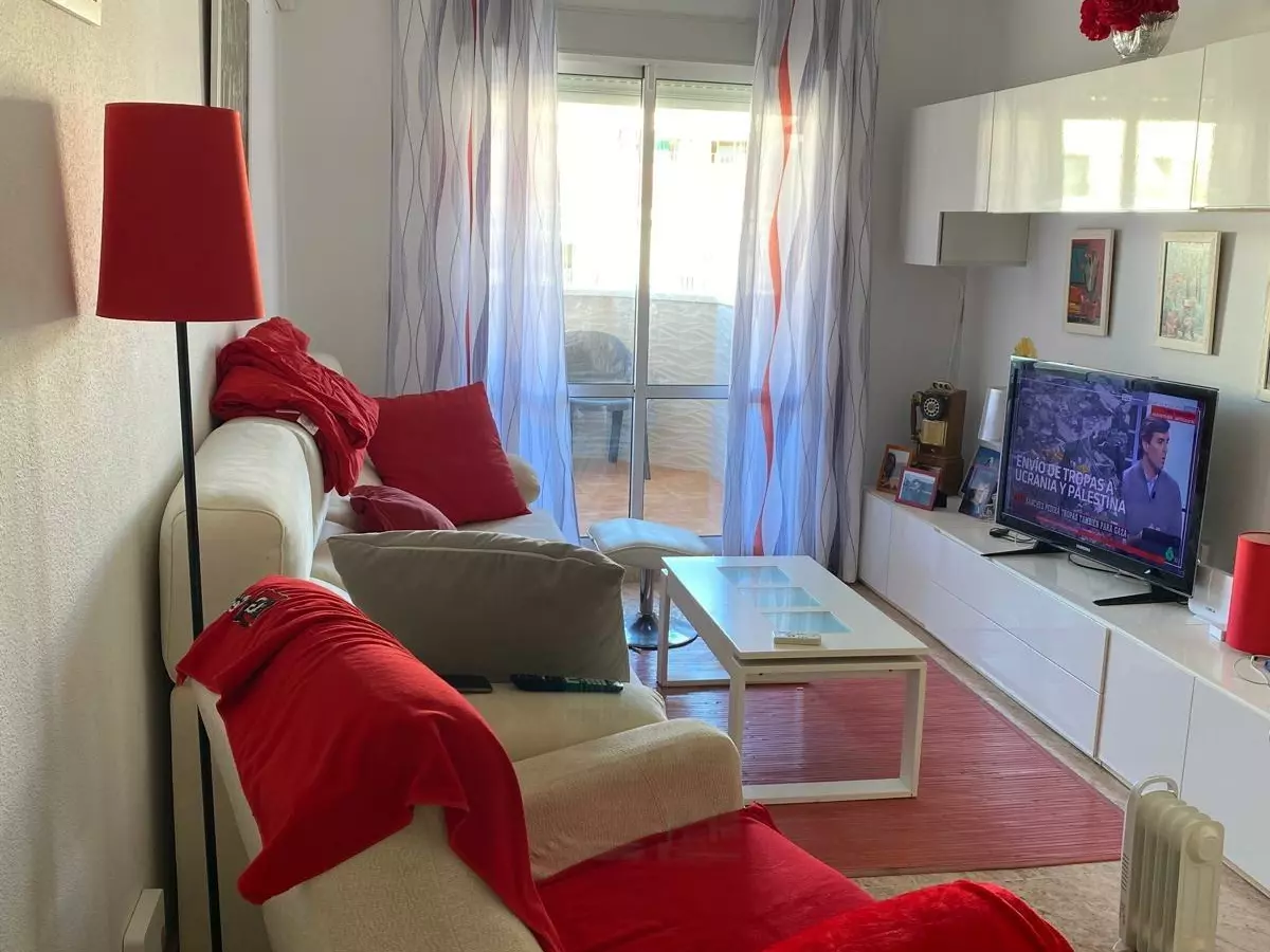 3-bedroom Penthouse In Torrevieja, Spain (80 M²)