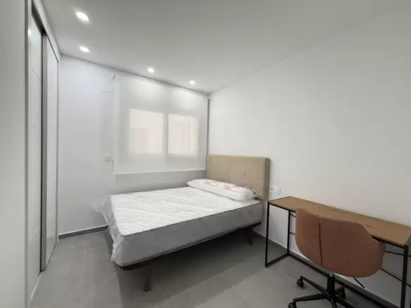 3-bedroom Apartment In Torrevieja, Spain (113 M²)