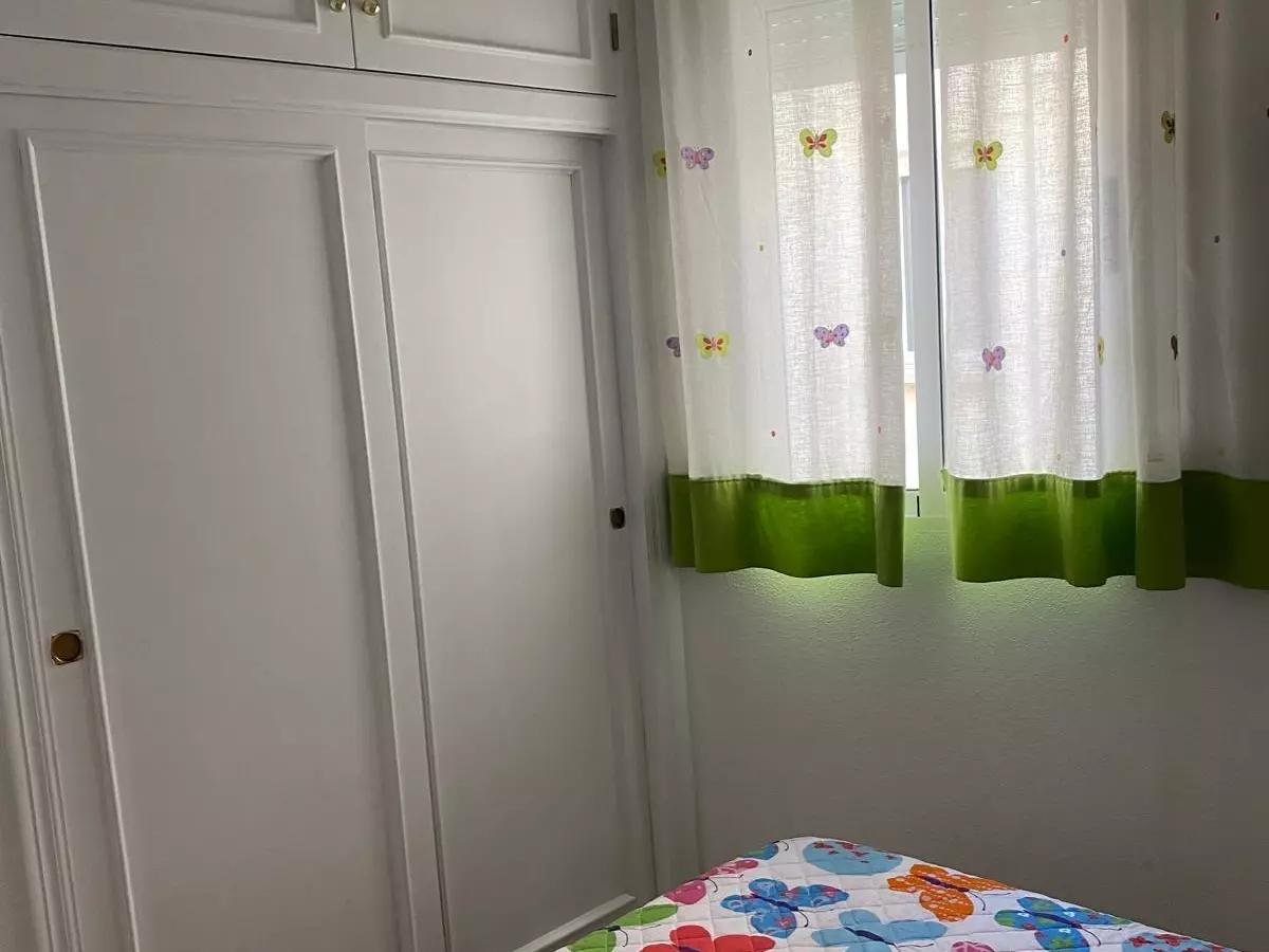 3-bedroom Penthouse In Torrevieja, Spain (80 M²)