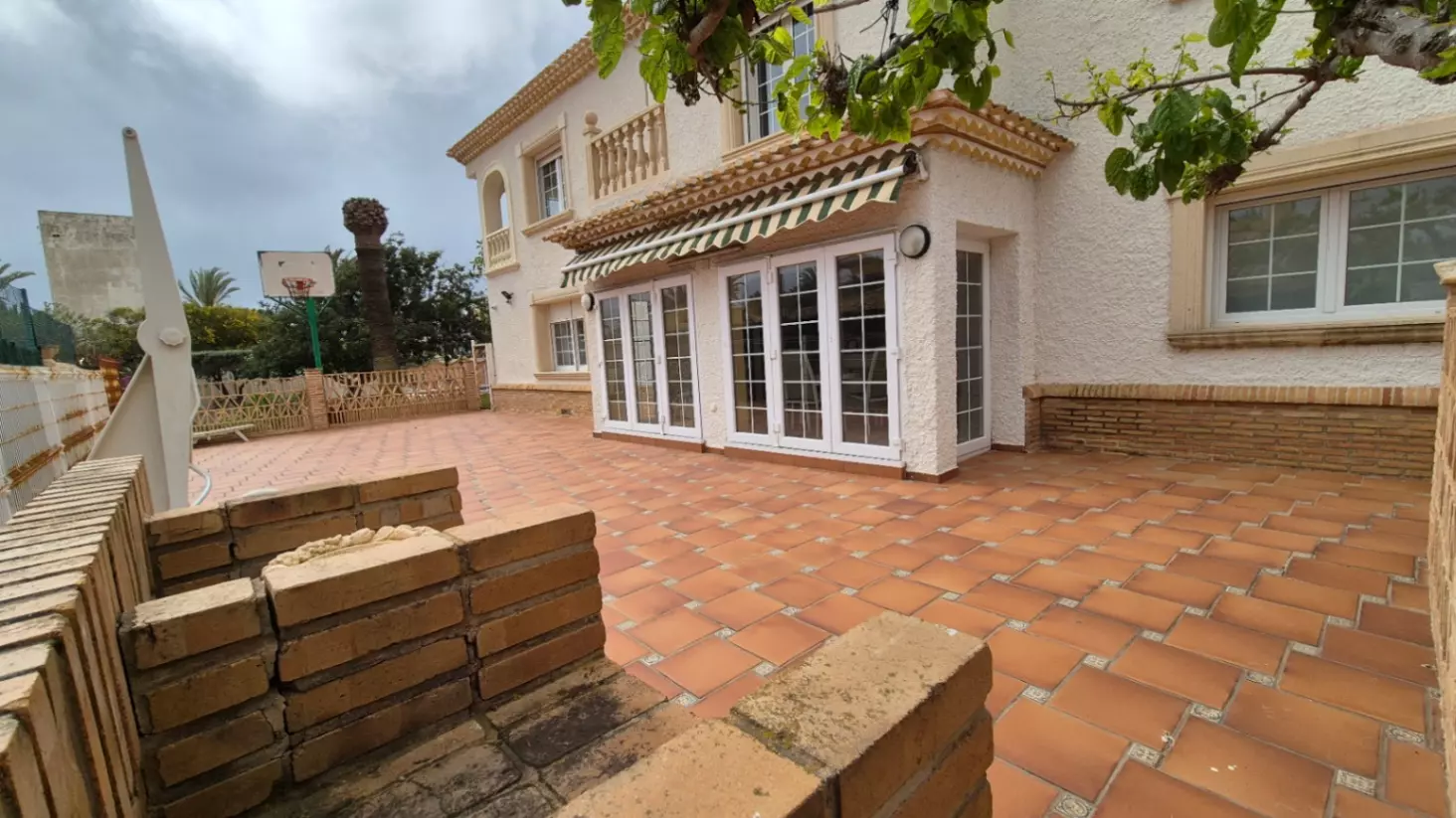 7-bedroom Villa In Orihuela, Spain (545 M²)