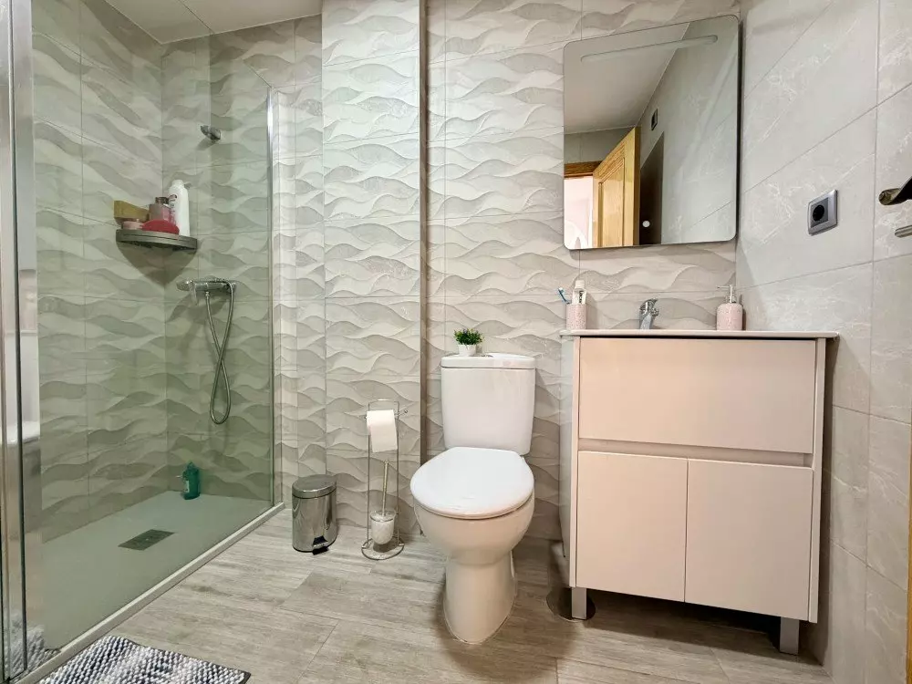 3-bedroom Apartment In Guardamar Del Segura, Spain (74 M²)