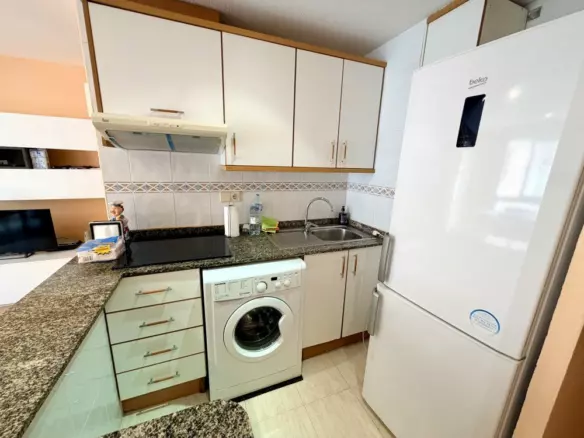 2-bedroom Apartment In Guardamar Del Segura, Spain (59 M²)