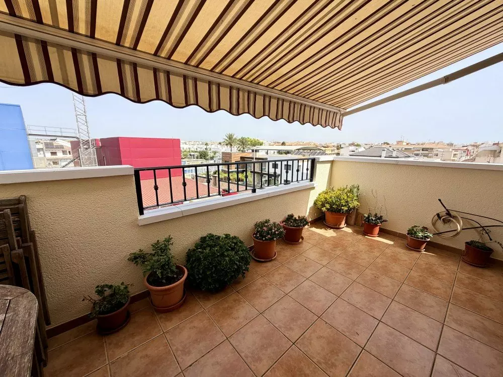 3-bedroom Penthouse In Pilar De La Horadada, Spain (95 M²)