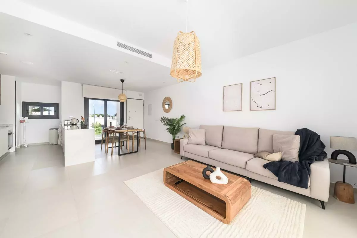3-bedroom Apartment In Pilar De La Horadada, Spain (80 M²)