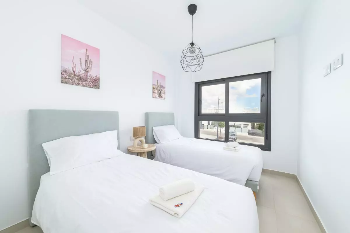 3-bedroom Apartment In Pilar De La Horadada, Spain (80 M²)
