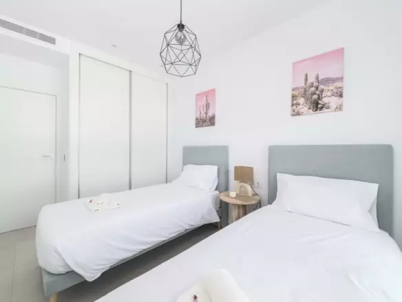 3-bedroom Apartment In Pilar De La Horadada, Spain (80 M²)
