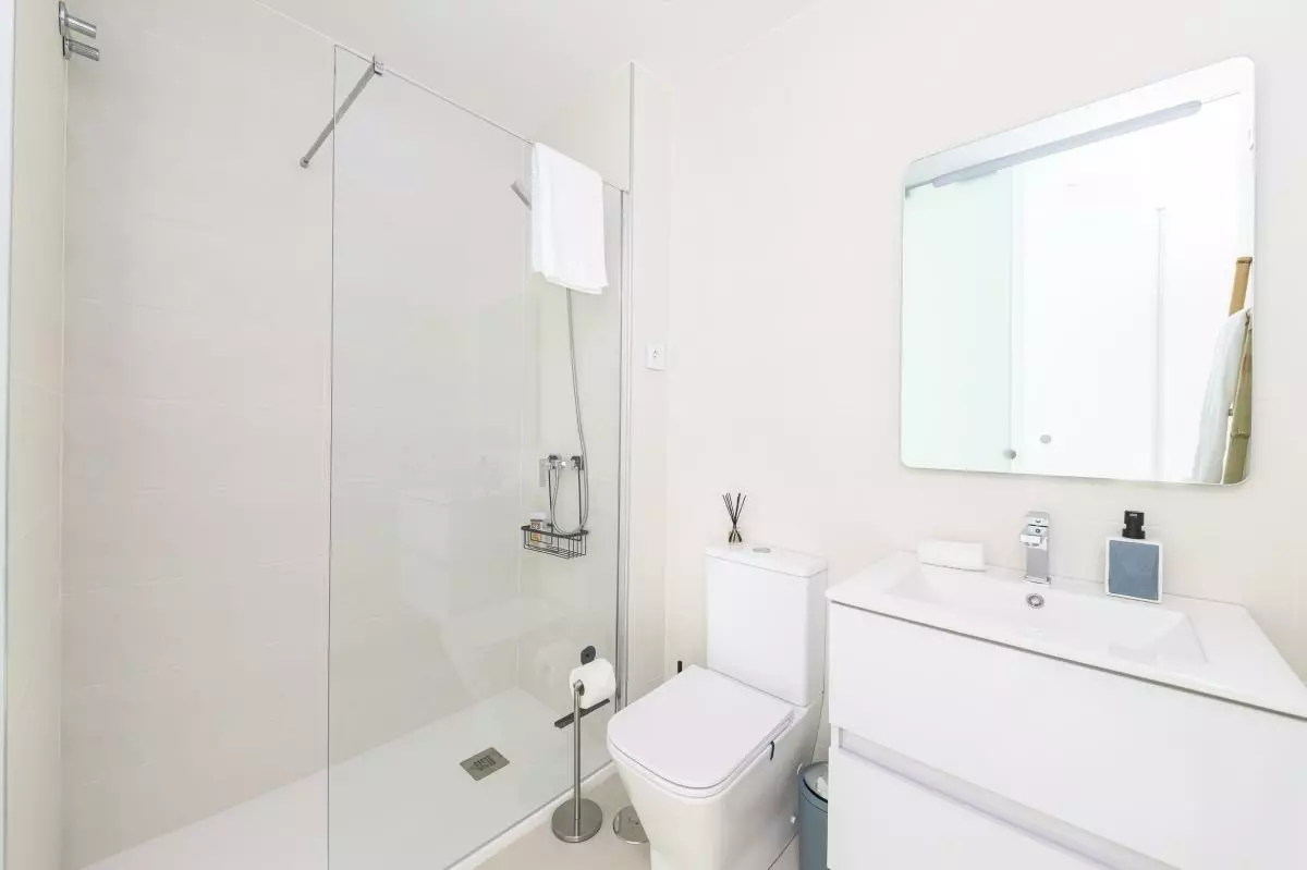3-bedroom Apartment In Pilar De La Horadada, Spain (80 M²)