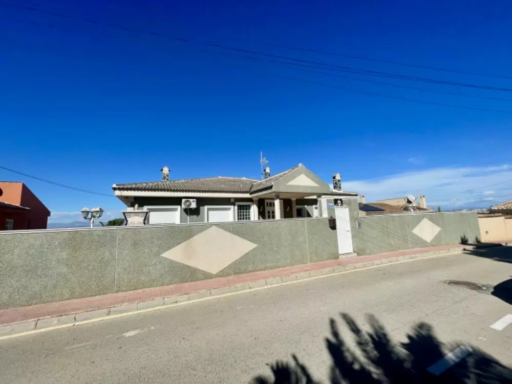 4-bedroom Villa In Ciudad Quesada, Spain (300 M²)
