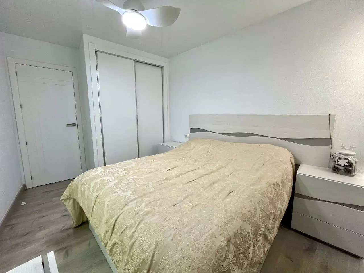4-bedroom Apartment In Torrevieja, Spain (115 M²)