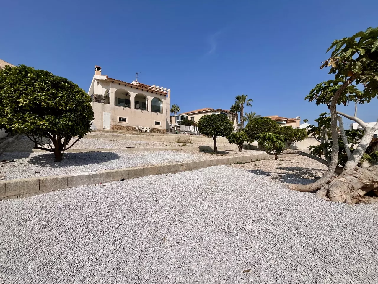 5-bedroom Villa In San Miguel De Salinas, Spain (163 M²)