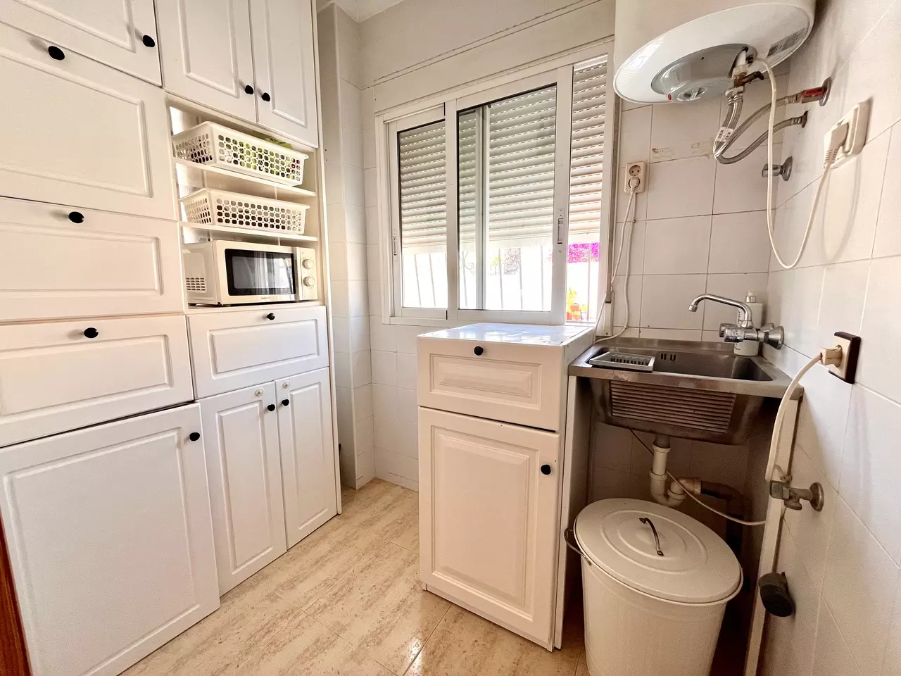 5-bedroom Villa In San Miguel De Salinas, Spain (163 M²)
