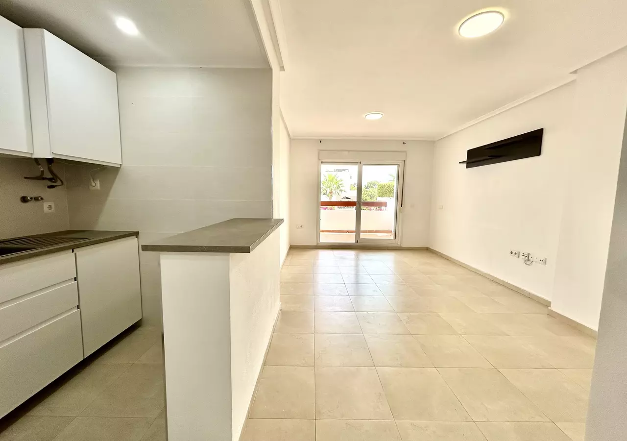 2-bedroom Apartment In Villamartin, Spain (60 M²)