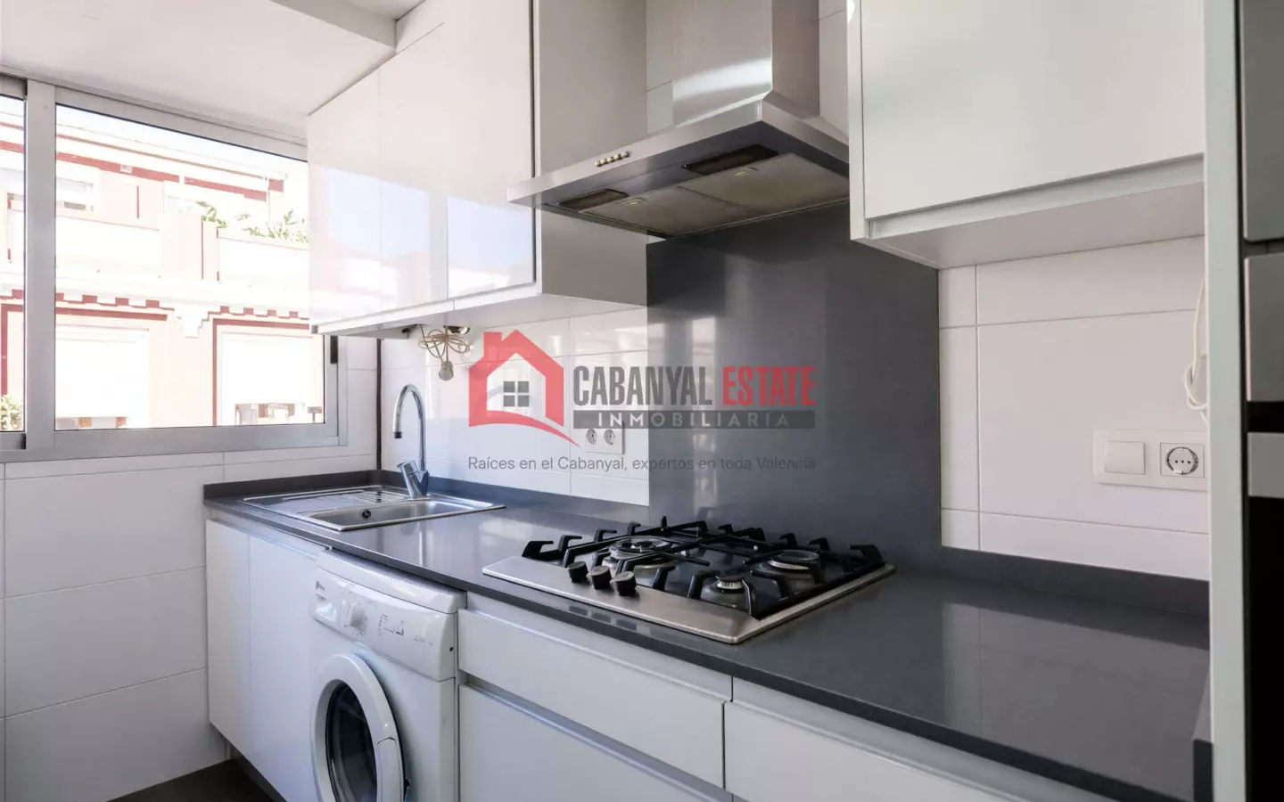 3-bedroom Flat In Valencia (92 M²)