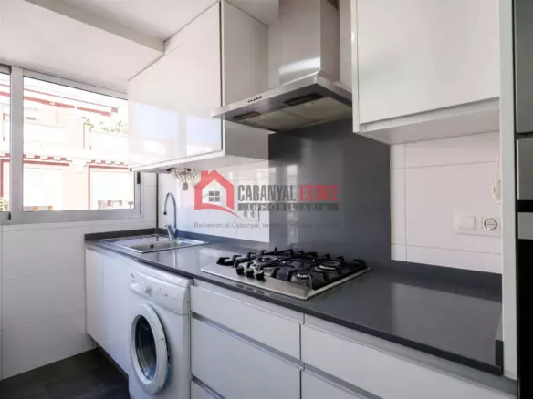 3-bedroom Flat In Valencia (92 M²)