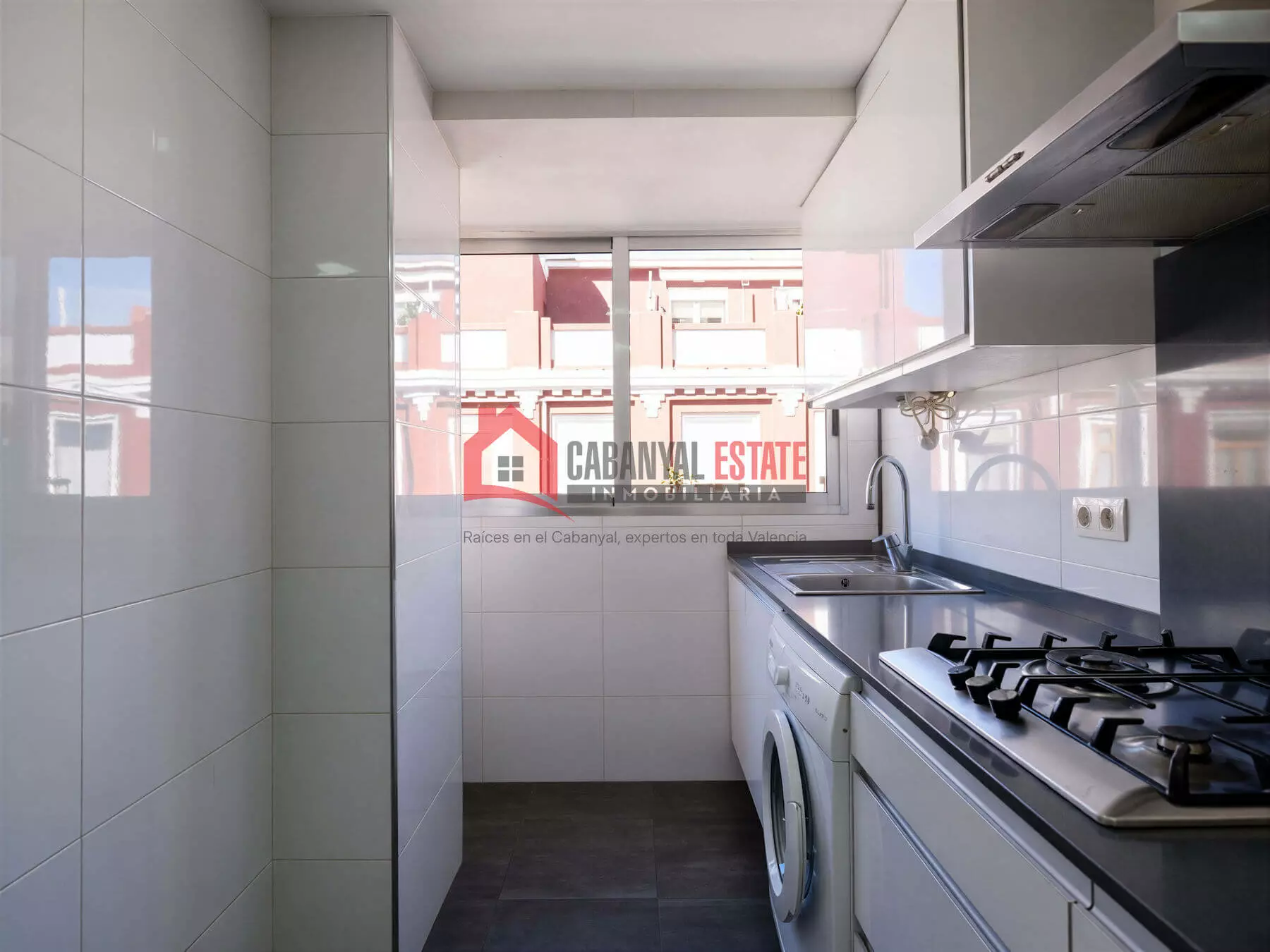 3-bedroom Flat In Valencia (92 M²)