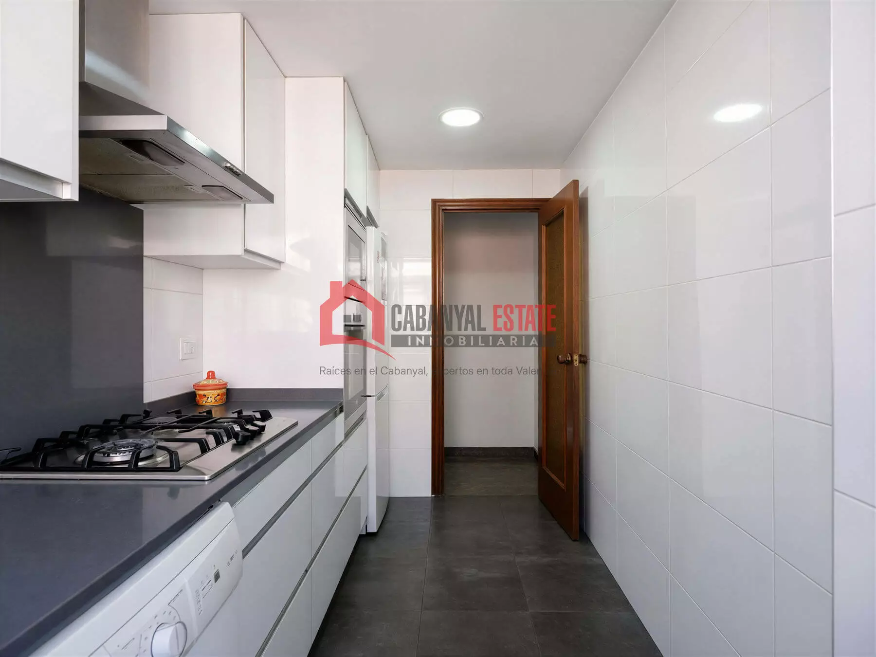 3-bedroom Flat In Valencia (92 M²)